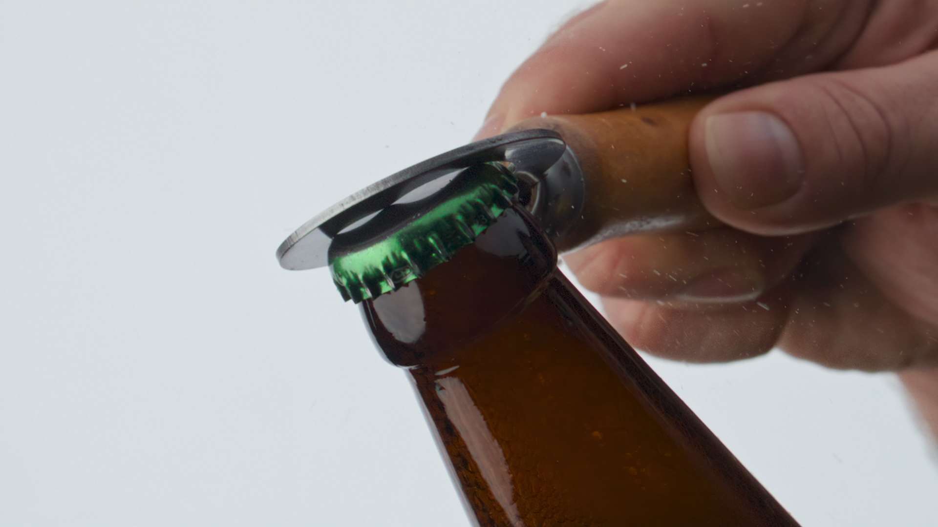 décapsuleur magnétique bambou - Menthallo - Agence de communication à Marmande - Objets personnalisés – 2